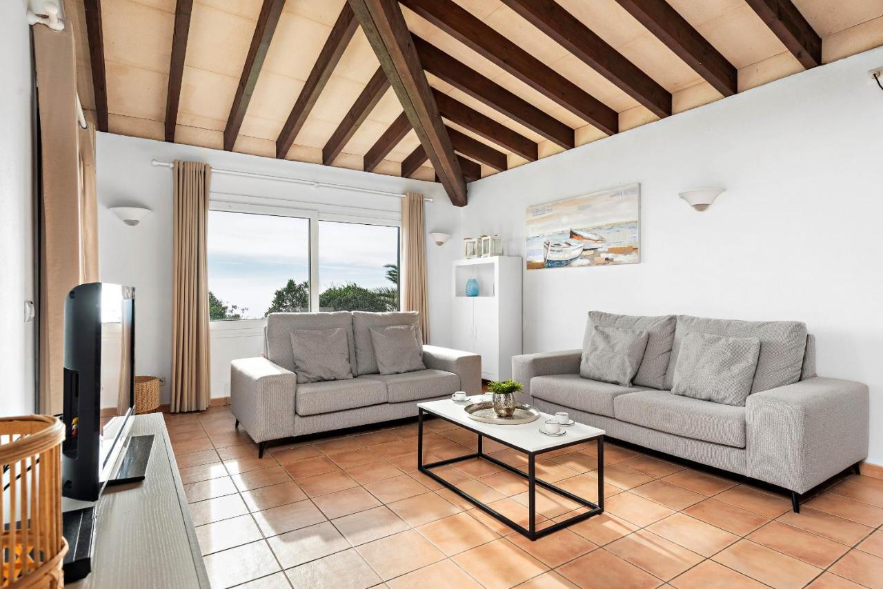 Villa Ribes Binibeca Exteriör bild
